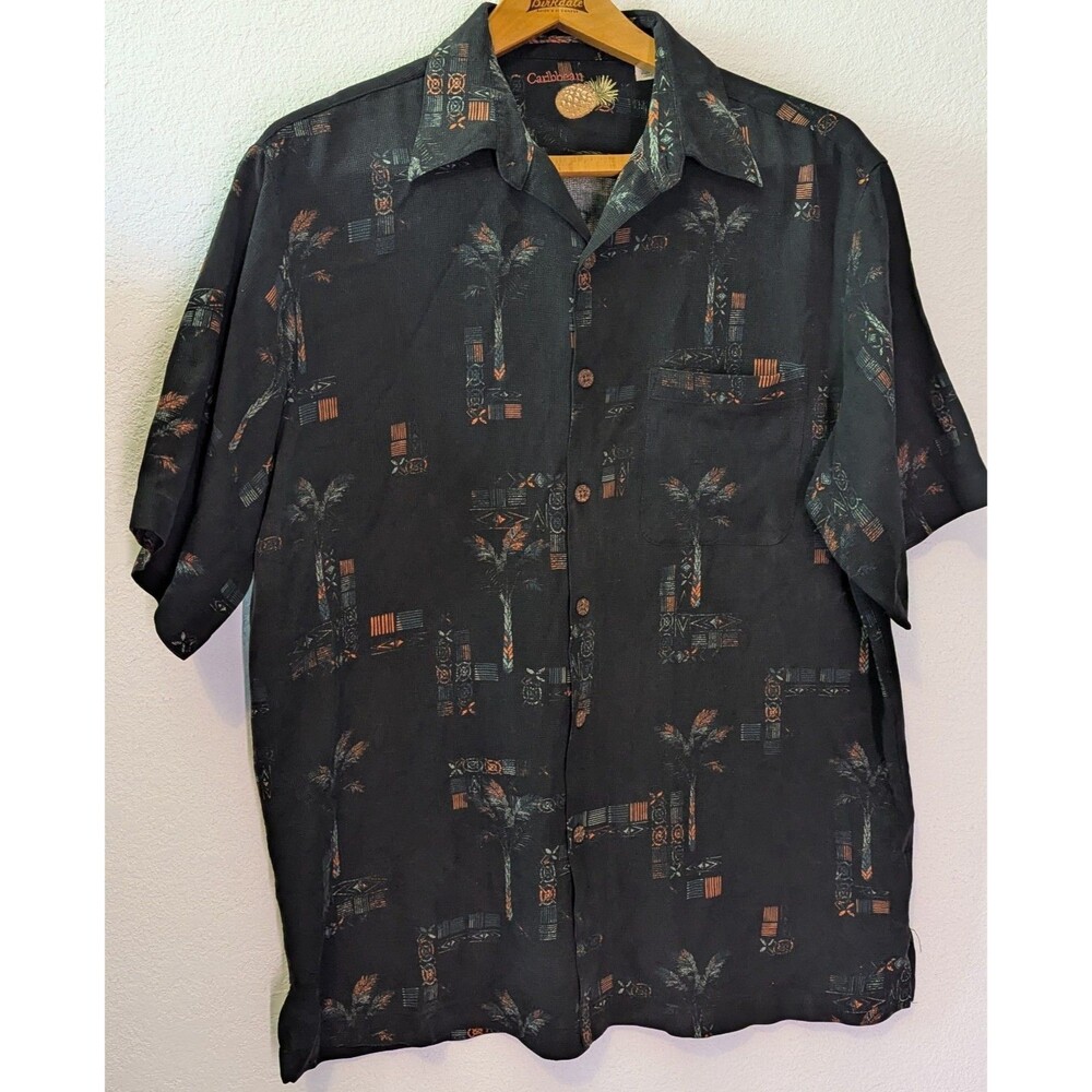 Caribbean Pineapple Tropical Silk Men's Size L Large Short Sleeve Button Up (810